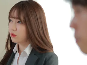 Cô vợ lạnh nhạt, tôi được cô đối tác xinh đẹp rủ vào khách sạn